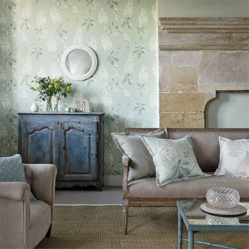 Woodland walk 215708